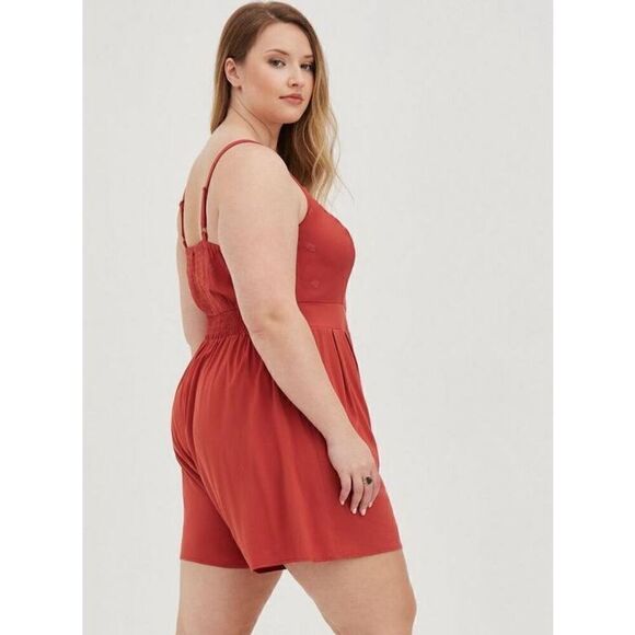 Torrid V-Neck Romper - Eyelet Stretch Challis Rust (Size 1) - Picture 3 of 9